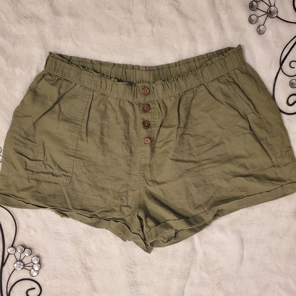 Olive green soft relaxed shorts